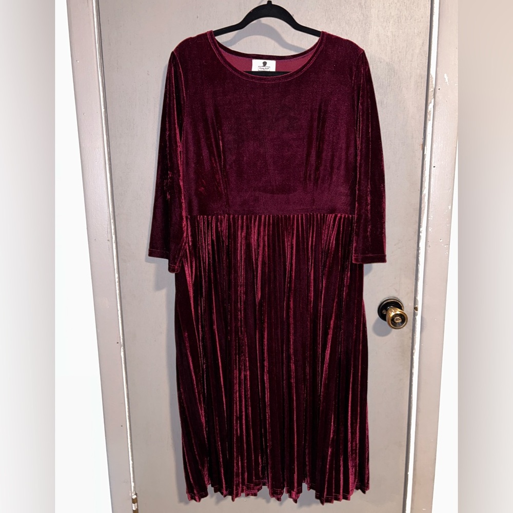 Dainty Jewells Velvet Holiday Dress